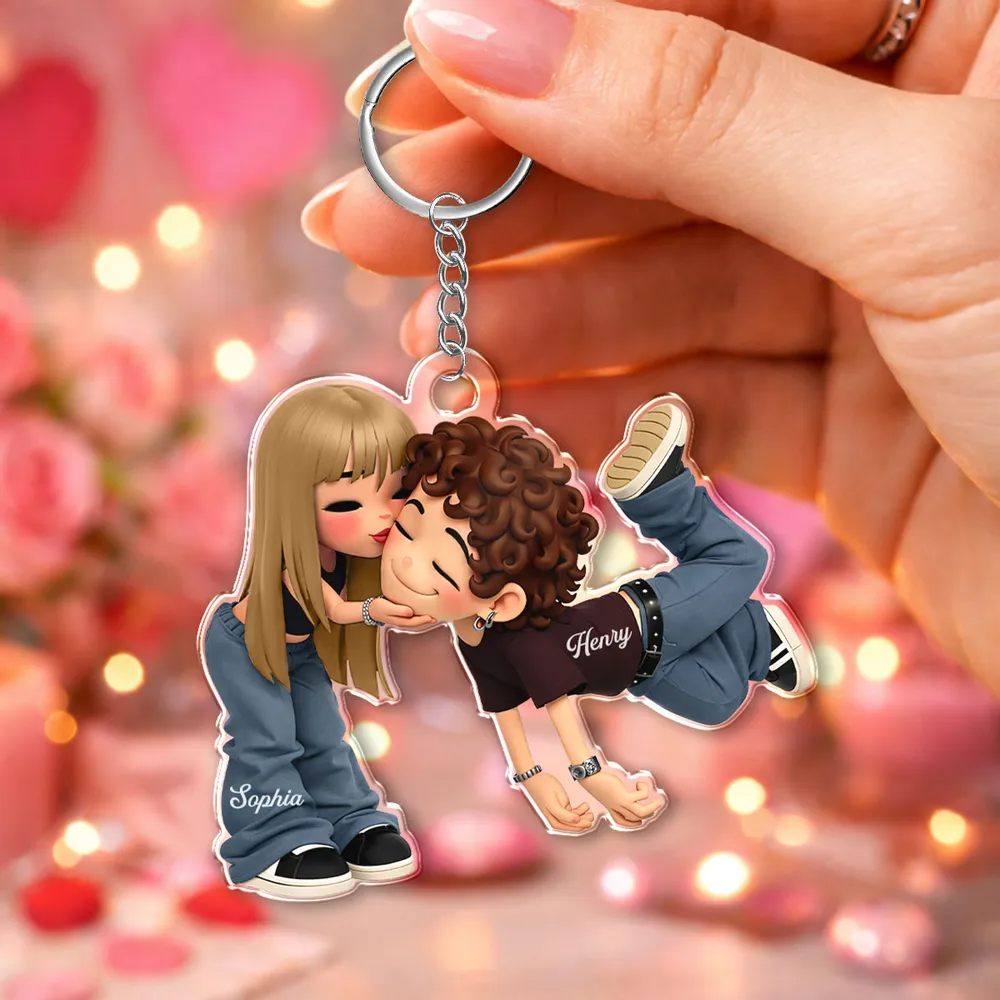 Romantic Cartoon Couple - Personalized Keychain