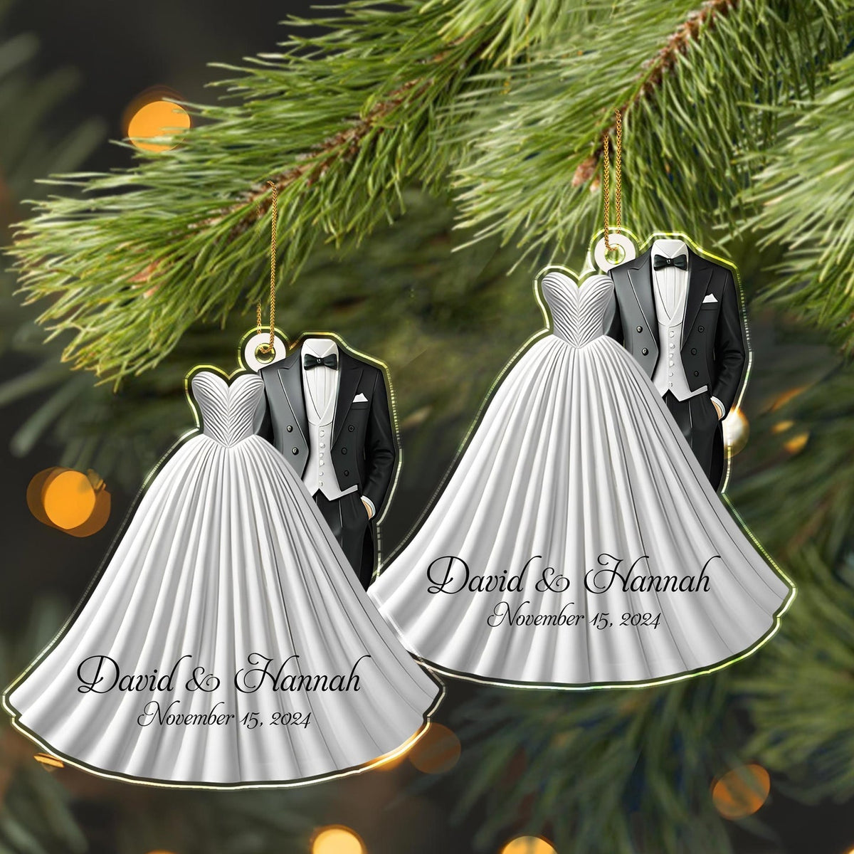 A Moment in Time: Forever in Love - Personalized Custom Ornament - Gift For Couples